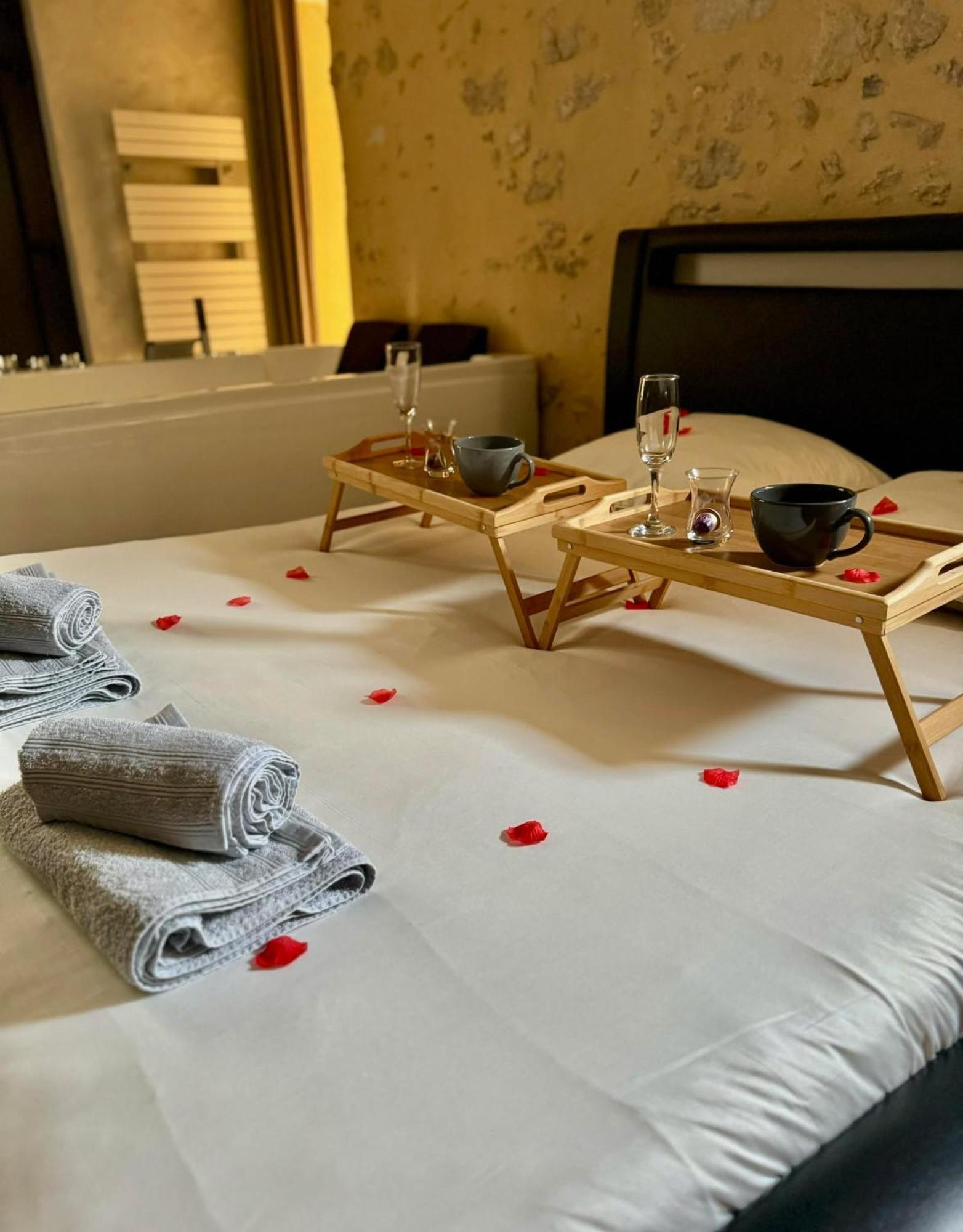 Love Queen Spa Detente Μπλουά Εξωτερικό φωτογραφία
